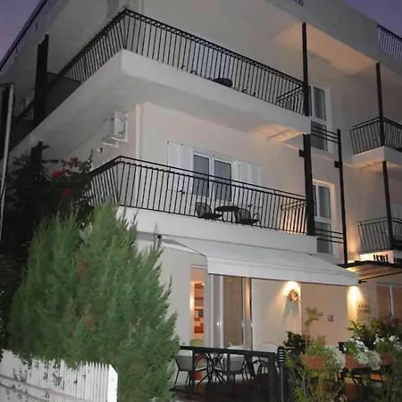 Lefka 아파트