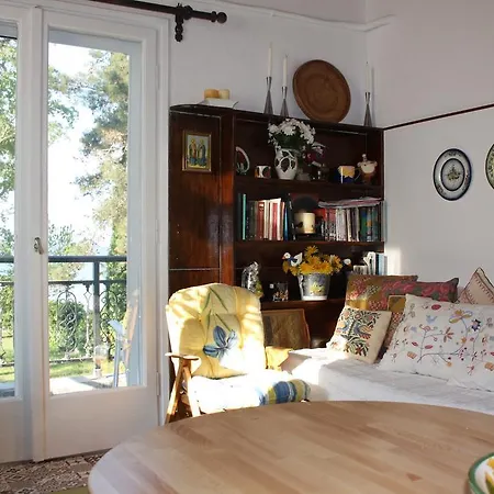 Lefka Apartment