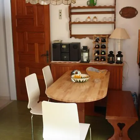 Appartement Lefka *
