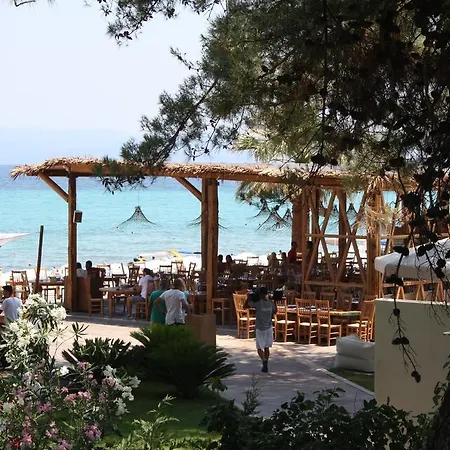 Lefka * Hanioti