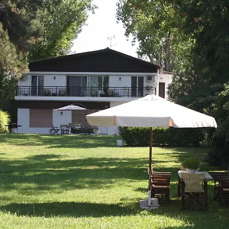 Lefka Appartement *